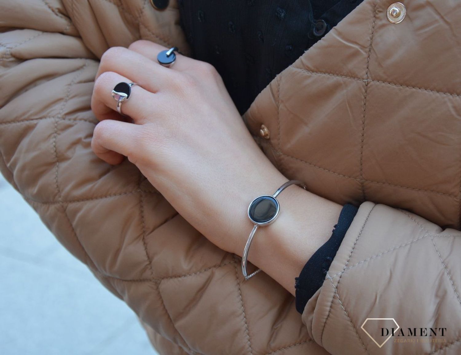 Pierścionek srebrny z onyksem DZP339ONX12R.jpg